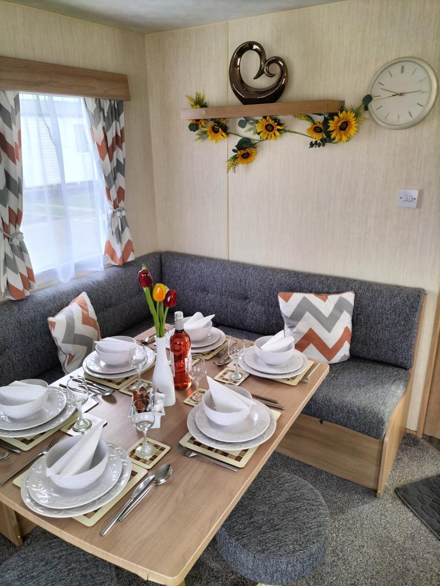 3 Bedroom Caravan, Edi Rita, Robin Hood, Pet Friendly Meliden Экстерьер фото