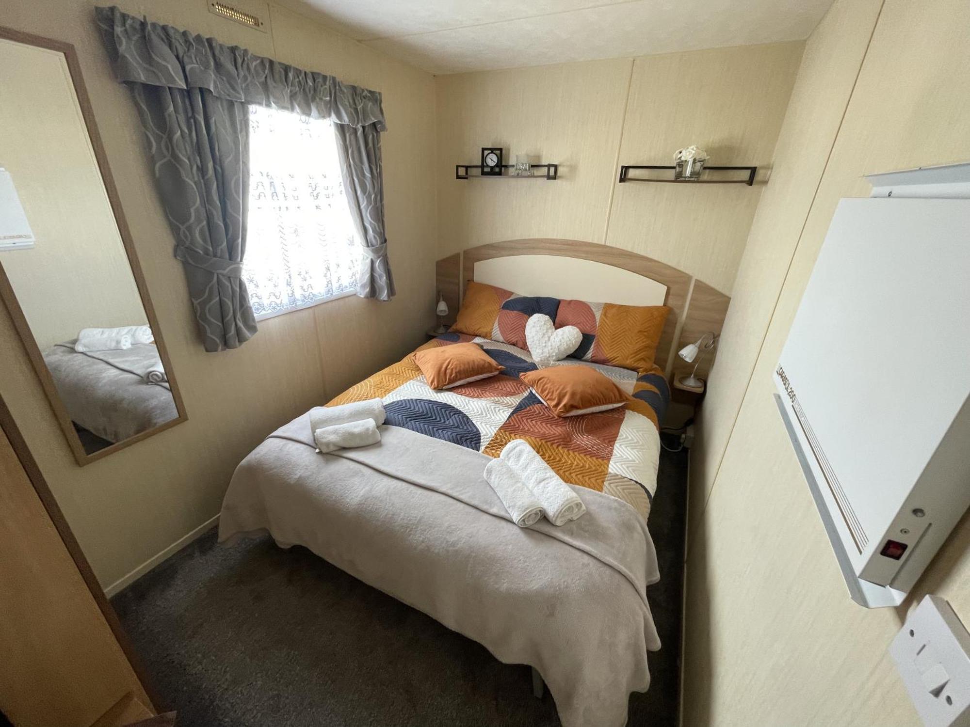 3 Bedroom Caravan, Edi Rita, Robin Hood, Pet Friendly Meliden Экстерьер фото